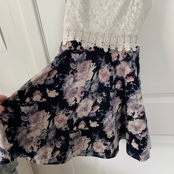 Eclipse / US M / A-line floral mini dress - Picture 5 of 5